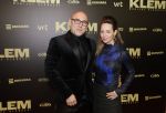 Amsterdam 30 januari 2023
Premiere Klem in Tuschinski met in de hoofdrollen Georgina Verbaan Barry Atsma Jacob Derwig Claudia Vismara Antonio Rampino Zoe Cusell Yenthe Bos en Marie  Mae v Zuilen. Loek Peters met zijn partner Ilse Heus