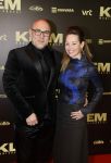 Amsterdam 30 januari 2023
Premiere Klem in Tuschinski met in de hoofdrollen Georgina Verbaan Barry Atsma Jacob Derwig Claudia Vismara Antonio Rampino Zoe Cusell Yenthe Bos en Marie  Mae v Zuilen. Loek Peters met zijn partner Ilse Heus