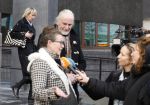 Lelystad, 23  Januari 2023
Monique des Bouvrie en Nicole des Bouvrie met partner bij rechtbank in Lelystad
Fotopersbureau Peter Smulders BV