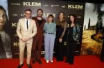 Amsterdam 30 januari 2023
Premiere Klem in Tuschinski met in de hoofdrollen Georgina Verbaan Barry Atsma Jacob Derwig Claudia Vismara Antonio Rampino Zoe Cusell Yenthe Bos en Marie  Mae v Zuilen. Patrick Martens met zijn vriend