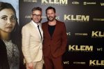 Amsterdam 30 januari 2023
Premiere Klem in Tuschinski met in de hoofdrollen Georgina Verbaan Barry Atsma Jacob Derwig Claudia Vismara Antonio Rampino Zoe Cusell Yenthe Bos en Marie  Mae v Zuilen. Patrick Martens met zijn vriend