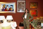 Amsterdam 3 februari 2023
Patty Brard verkoopt vrijwillig haar inboeder bij Decor Amsterdam. Ook sochter Priscilla Nasi en haar Man Antoine zijn aanwezig.
