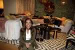 Amsterdam 3 februari 2023
Patty Brard verkoopt vrijwillig haar inboeder bij Decor Amsterdam. Ook sochter Priscilla Nasi en haar Man Antoine zijn aanwezig.