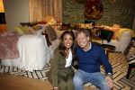 Amsterdam 3 februari 2023
Patty Brard verkoopt vrijwillig haar inboeder bij Decor Amsterdam. Ook sochter Priscilla Nasi en haar Man Antoine zijn aanwezig.