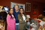 Amsterdam 3 februari 2023
Patty Brard verkoopt vrijwillig haar inboeder bij Decor Amsterdam. Ook sochter Priscilla Nasi en haar Man Antoine zijn aanwezig.