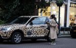Amsterdam 24 januari 2023
Patty Brard met haar panter BMW in Amsterdam zuid
