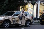 Amsterdam 24 januari 2023
Patty Brard met haar panter BMW in Amsterdam zuid