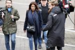 Utrecht 9 februari 2023
Kort geding Roxeanne Hazes vs. Rachel Hazes.  Roxeanne Hazes haar advocaat Maarten Kox (l) komt aan bij de rechtbank in Utrecht. Naast hem loopt ex advocaat Mr Tomlow en erachter Marieke v Beek en Robert Arjan Israel met vriendin