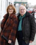 Amsterdam 4 februari 2023
Herdenkingsdienst/Begrafenis Heddy Lester.
Rob v d Meeberg met zijn vrouw