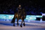 Amsterdam 28 januari 2023
Samantha Steenwijk rijdt op haar paard een kuhr terwijl ze zingt tijdens Jumping Amsterdam in de RAI.