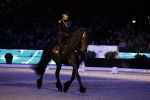 Amsterdam 28 januari 2023
Samantha Steenwijk rijdt op haar paard een kuhr terwijl ze zingt tijdens Jumping Amsterdam in de RAI.