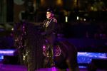 Amsterdam 28 januari 2023
Samantha Steenwijk rijdt op haar paard een kuhr terwijl ze zingt tijdens Jumping Amsterdam in de RAI.