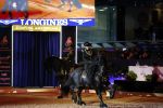 Amsterdam 28 januari 2023
Samantha Steenwijk rijdt op haar paard een kuhr terwijl ze zingt tijdens Jumping Amsterdam in de RAI.