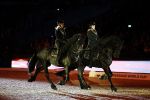 Amsterdam 28 januari 2023
Samantha Steenwijk rijdt op haar paard een kuhr terwijl ze zingt tijdens Jumping Amsterdam in de RAI.