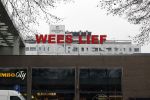 Amsterdam 2 februari 2023
Complex L Etoile en wees lief voor de stad sign bij Gelderlandplein.