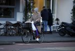 Amsterdam 8 januari 2024
Chantal janzen op de fiets in Amsterdam zuid