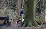 Huizen 13 januari 2024
Linda de Mol en Jeroen Rietbergen samen wandelend met hun 2 honden / labradors.
