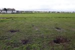 Lisse 6 januari 2023
Op deze locatie naast de Lissesche ijsbaan zou Maxime Meiland verkracht zijn . De speelrekken die daar stonden zijn onlangs weg gehaald . De gaten in de grond zitten er nog .