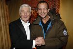 Amsterdam 17 december 2007
Tros Kerstcircus bij afrika afrika . Najib Amhali en Dries v Agt
Peter Smulders bv