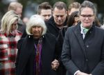 Hoofdorp 5 januari 2023
Begrafenis Tonny Alberti in zijn woonplaats Hoofddorp.
OA aanwezig zijn vrouw Marla Wilschut en zoon Dennis Alberti .
Ook zus Willeke Alberti en haar kindeen Kaj Lerby Johnny de Mol en zijn vrouw Anouk de Mol waren aanwezig.