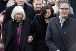Hoofdorp 5 januari 2023
Begrafenis Tonny Alberti in zijn woonplaats Hoofddorp.
OA aanwezig zijn vrouw Marla Wilschut en zoon Dennis Alberti .
Ook zus Willeke Alberti en haar kindeen Kaj Lerby Johnny de Mol en zijn vrouw Anouk de Mol waren aanwezig.