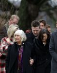 Hoofdorp 5 januari 2023
Begrafenis Tonny Alberti in zijn woonplaats Hoofddorp.
OA aanwezig zijn vrouw Marla Wilschut en zoon Dennis Alberti .
Ook zus Willeke Alberti en haar kindeen Kaj Lerby Johnny de Mol en zijn vrouw Anouk de Mol waren aanwezig.