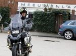 Amsterdam 4 januari 2024
Winston post op zijn BMW motor