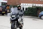 Amsterdam 4 januari 2024
Winston post op zijn BMW motor