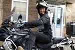Amsterdam 4 januari 2024
Winston post op zijn BMW motor
