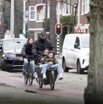 Amsterdam 9 januari 2024
Badr hari en ... in bakfiets in Amsterdam zuid.