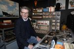 Hoek van Holland 2 januari 2025
De top 40 reikt prijzen uit aan ded Nederlandse Arteisten die in 1 jaar het langste op nummer 1 hebben gestaan .
Onder andere aanwezig Piet Veerman Erik de Zwart Corry Konings George Baker Jacques Herb Ben Cramer ea
Het geestje was in het Art Museum.