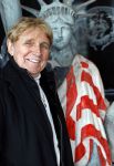 Hoek van Holland 2 januari 2025
De top 40 reikt prijzen uit aan ded Nederlandse Arteisten die in 1 jaar het langste op nummer 1 hebben gestaan .
Onder andere aanwezig Piet Veerman Erik de Zwart Corry Konings George Baker Jacques Herb Ben Cramer ea
Het geestje was in het Art Museum.