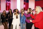 Amsterdam 6  januari 2025
Presentatie zangeressen die bij Patty Brard op gaan treden tijdens haar 70e verjaardag in het ziggo dome .Aanwezig in the all out oa Jetty Wheels Carolien de Windt Marga Bult Esther Oosterbeek  Rowan Moore Laura Vlasblom Anita Heilker .