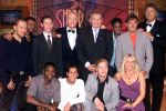 Aalsmeer 18 juni 2001
Surprise feest van Hennie Huisman vanwege zijn 50e verjaardag  
Hennie met, Ron Brandsteder, Andre v Duin, Gerard Joling, Helmut Lotti, Replay, Desree en Tony Neef 

Peter Smulders bv