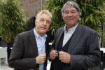 Naarden 18 maart 2010
Surprise feestje voor ivo niehe ivm 35 jaar werken voor de tros bij het arsenaal.Andre v Duin en Ron Brandsteder
Peter Smulders bv