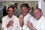 Hilversum 5 mei 2000

1e uitzending Radio Nationaal.
Jan Rietman en Ron Brandsteder

Peter Smulders BV