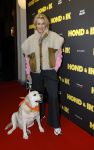 Amsterdam 6 januari 2025
Premiere Hond en ik in het vondelparkpaviljoen . Anouk Smulders en Scoop