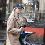 Amsterdam 17 januari 2026
Chantal Janzen met zoon Bobby op de pc hooftstraat