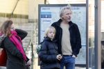 Amsterdam 20 januari 2026
Daan Schuurmans met zijn zoon op de tram aan het wachten . Daarna reden ze naar hun nieuwe huis .