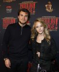 Utrecht 14 januari 2026
Premiere April Darby bij moulin Rouge in Beatrixtheater . Emma Kok kwam met haar vriend Jort