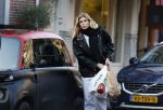 Amsterdam 17 januari 2026
Estelle Cruijff doet boodschappen in Amsterdam zuid met haar opel city car