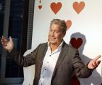 Amsterdam 22 januari 2026
Presentatie het magische leven van Hans Kazan bij hotel l Europe.
Aanwezig Hans Kazan zijn vrouw Wendy Kazan en hun kinderen Lara Kazan Oscar Kazan Renzo Kazan en Steven Kazan