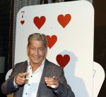 Amsterdam 22 januari 2026
Presentatie het magische leven van Hans Kazan bij hotel l Europe.
Aanwezig Hans Kazan zijn vrouw Wendy Kazan en hun kinderen Lara Kazan Oscar Kazan Renzo Kazan en Steven Kazan