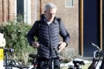 Amsterdam 6 januari 2026
Jaap Jongbloed vertrekt bij zijn sportschool op de fiets naar huis .