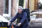 Amsterdam 6 januari 2026
Jaap Jongbloed vertrekt bij zijn sportschool op de fiets naar huis .