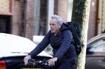 Amsterdam 6 januari 2026
Jaap Jongbloed vertrekt bij zijn sportschool op de fiets naar huis .