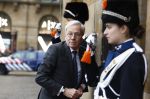 Amsterdam 12 januari 2026
Nieuwjaarsreceptie Koning Willem Alexander en Koningin Maxima bij het paleis op de dam . Vandaag komen er vooral mensen uit de politiek. Jaap de Hoop Scheffer