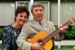 Weert 1 juli 1998
Johnny Hoes met dochter Jacqemine
Verhaal wrodt gemaakt door Annemart