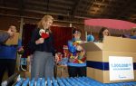 Rotterdam 15 januari 2026
Koningin Maxima bezoekt stichting jarige Job en pakt samen met de andere vrijwilligers de miljoenste doos / box in .