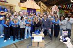 Rotterdam 15 januari 2026
Koningin Maxima bezoekt stichting jarige Job en pakt samen met de andere vrijwilligers de miljoenste doos / box in .